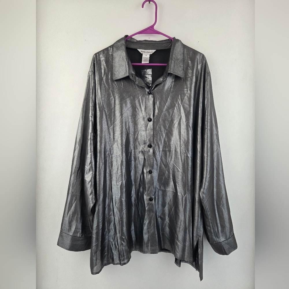 Draper's & Damon's Shiny Silver Button-Up Shirt